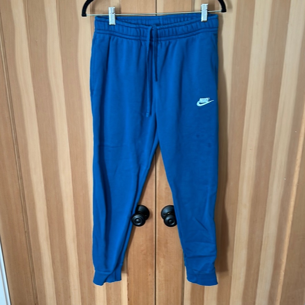 Nike jogger sweatpants